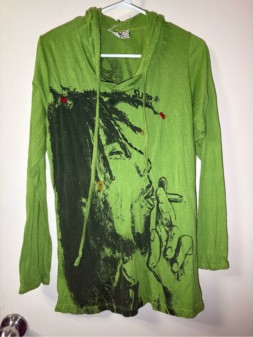 Green Graphic Hooded Pullover Sweatshirt